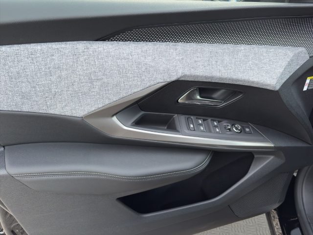 Peugeot 5008 Nuovo Hybrid 145 e-DCS6 GT, del 2025, 2 km, in vendita a Gubbio (PG)