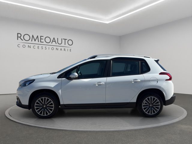 Peugeot 2008 1.2 82 cv active - foto 3 di 4