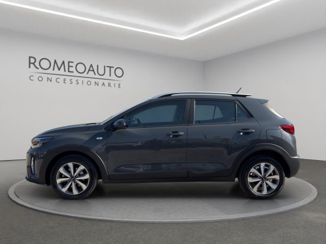 Kia Stonic 1.2 DPI 84CV - foto 3 di 4