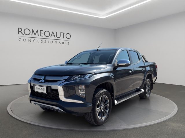 Mitsubishi L200 d.Cab 2.3 D intense pack 1 intouch 4wd 150 CV usato a GUBBIO
