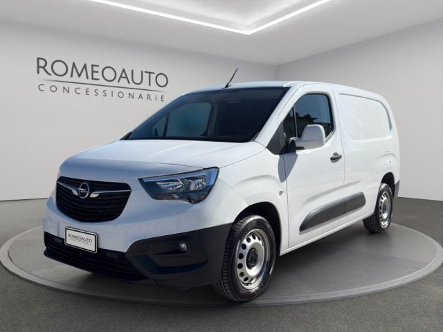 Opel Combo Cargo 1.5 diesel 100 cv L2H1, del 2019, 101.000 km, in vendita a Gubbio (PG)