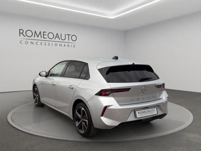 Opel Astra 1.5 130 cv automatica berlina - foto 4 di 25