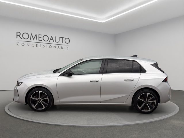 Opel Astra 1.5 130 cv automatica berlina - foto 3 di 25