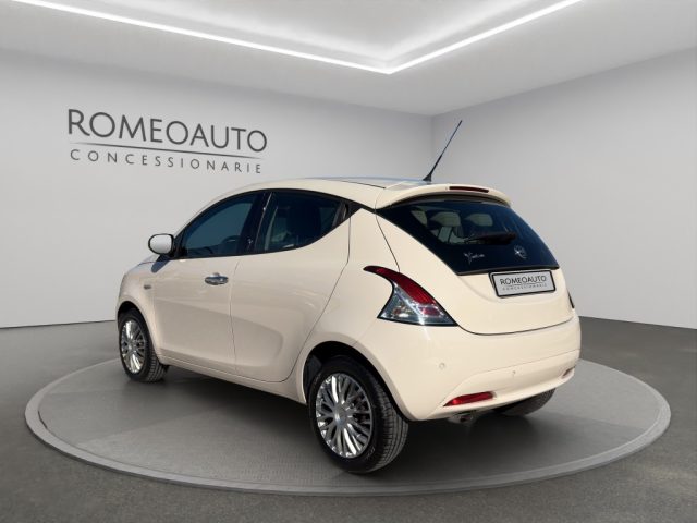 Lancia Ypsilon 1.2 gold 69 cv - foto 4 di 4
