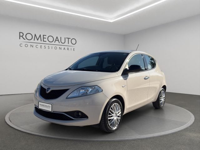 Lancia Ypsilon 1.2 gold 69 cv, del 2018, 111.000 km, in vendita a Gubbio (PG)