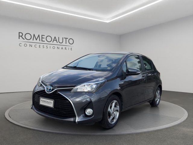 Toyota Yaris 1.5 hybrid business - foto 2 di 4