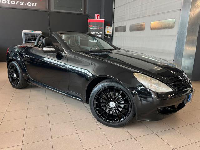 Mercedes-Benz SLK 200 167CV AUTOMATICA ! FULL BLACK ! SUPER PREZZO ! - foto 2 di 4