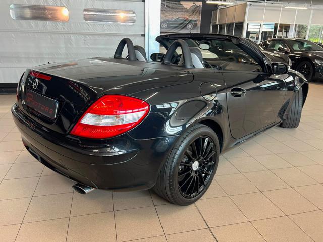 Mercedes-Benz SLK 200 167CV AUTOMATICA ! FULL BLACK ! SUPER PREZZO ! - foto 3 di 4