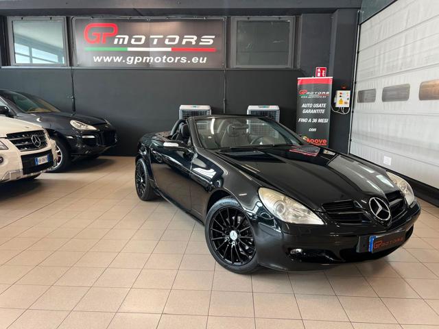 Mercedes-Benz SLK 200 167CV AUTOMATICA ! FULL BLACK ! SUPER PREZZO ! usato a BOTTICINO