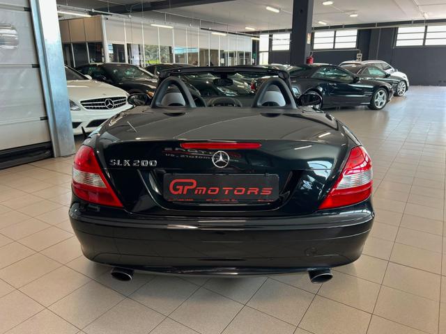 Mercedes-Benz SLK 200 167CV AUTOMATICA ! FULL BLACK ! SUPER PREZZO ! - foto 4 di 4