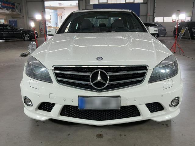 Mercedes-Benz C 63 AMG TUTTA ORIGINALE ! PARI AL NUOVO ! - foto 3 di 4
