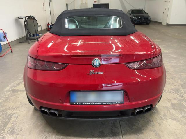 Alfa Romeo Spider 2.2jts 185CV RESTYLING ! - foto 3 di 4