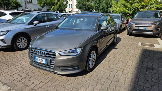 Audi A3 Sportback 1.6 tdi Business 110cv E6 - foto 2 di 4