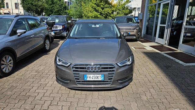 Audi A3 Sportback 1.6 tdi Business 110cv E6 - foto 3 di 4