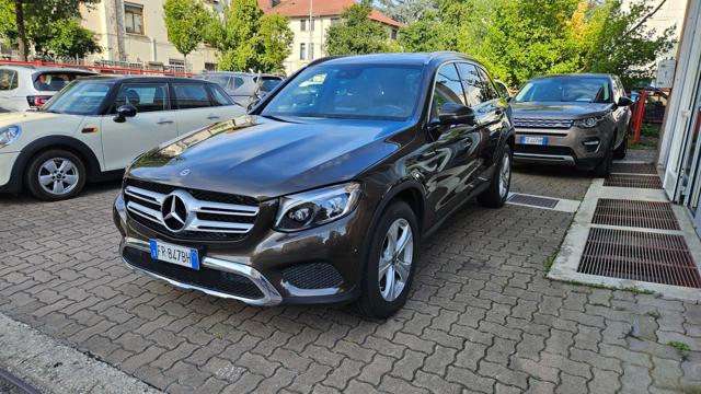 Mercedes-Benz GLC 250 d Sport 4matic auto GANCIO-CAMERA-SED.RISC.-NAVY - foto 2 di 4