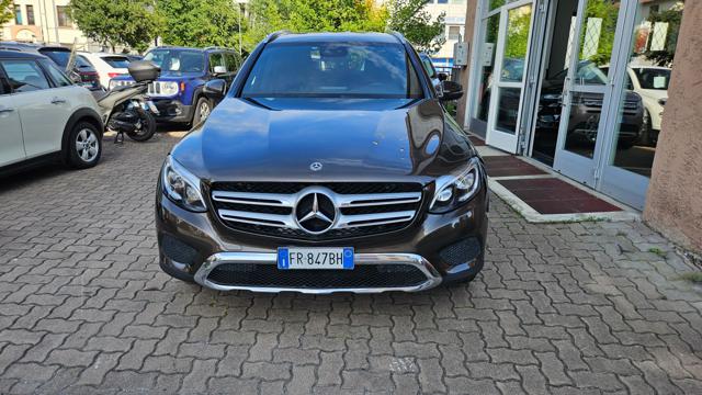 Mercedes-Benz GLC 250 d Sport 4matic auto GANCIO-CAMERA-SED.RISC.-NAVY - foto 3 di 4