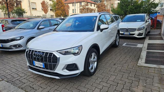 Audi Q3 35 1.5 tfsi mhev s-tronic - foto 2 di 22