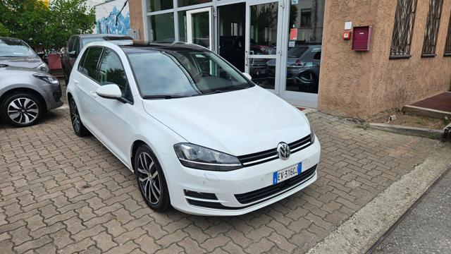 Volkswagen Golf 2.0 tdi Highline 150cv dsg TETTO-ACC-SED.RISC., del 2014, 140.000 km, in vendita a Bolzano (BZ)