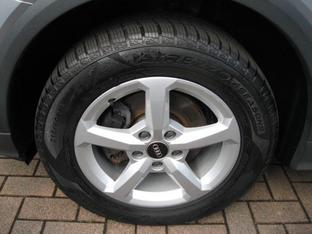 Audi Q2 35 TFSI S tronic - foto 3 di 4