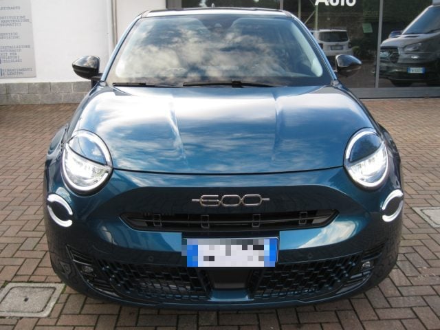 Fiat 600 Hybrid 110 CV DCT MHEV Icon con Pack Comfort km 0 a LENTATE SUL SEVESO