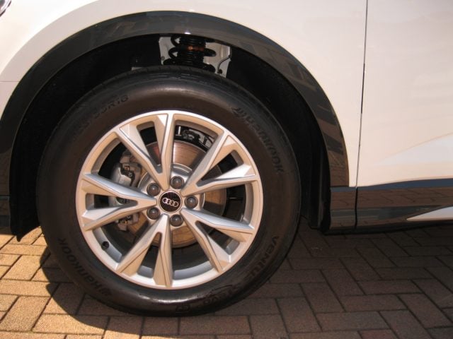 Audi Q3 Sportback 35 TFSI Stronic Business Plus - foto 3 di 4