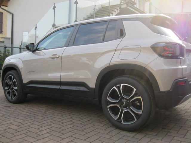 Jeep Avenger 1.2 Turbo 100 CV MHEV Summit - foto 4 di 4