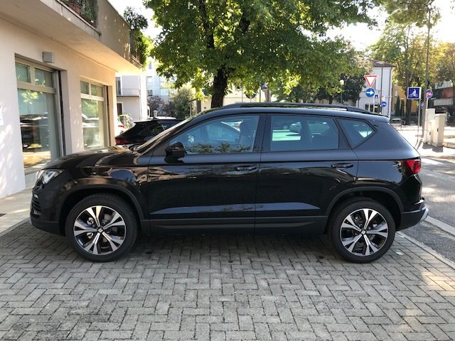 SEAT Ateca 2.0 TDI DSG Black Edition - KM0 - foto 3 di 4