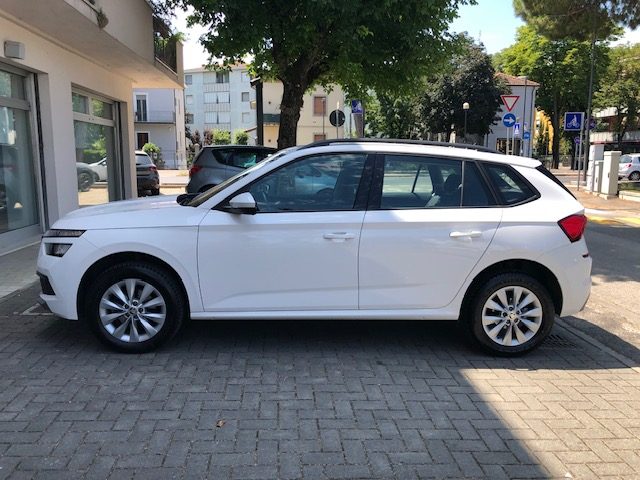 Skoda Kamiq 1.0 TSI 110 CV Ambition - foto 3 di 4
