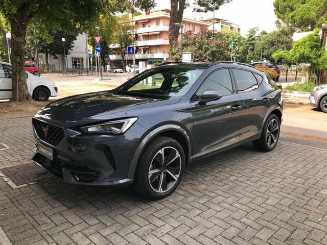 CUPRA Formentor 1.5 TSI DSG - foto 2 di 4