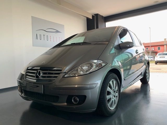 Mercedes-Benz A 180 CDI Elegance AUTOMATICO usato a SANTA MARIA DI SALA
