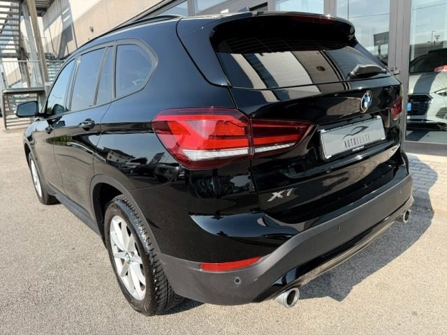 BMW X1 sDrive18d 150CV Automatico Business Advantage - foto 3 di 4