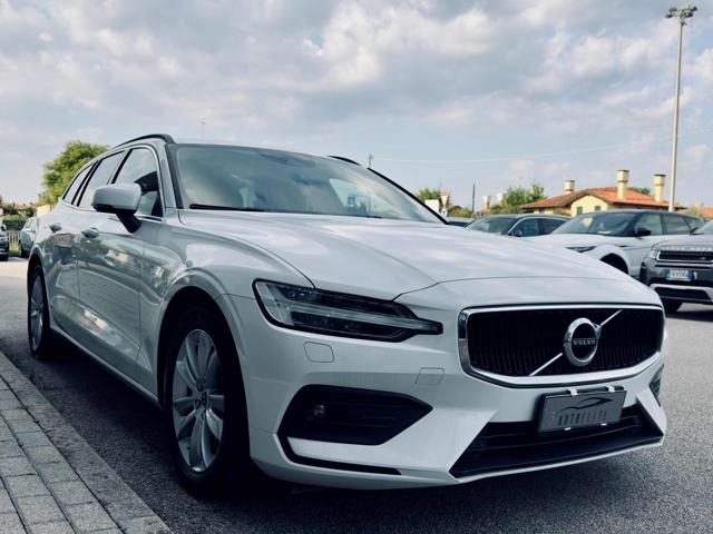 Volvo V60 B4 (d) Geartronic Momentum SENZA VINCOLI - foto 3 di 4