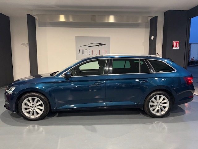 Skoda Superb 2.0 TDI EVO 150 CV SCR DSG Wagon Executive - foto 4 di 4