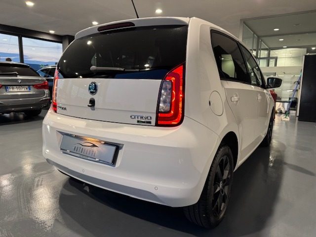 Skoda Citigo 1.0 68 CV 5 porte Design Edition G-Tec - foto 4 di 4