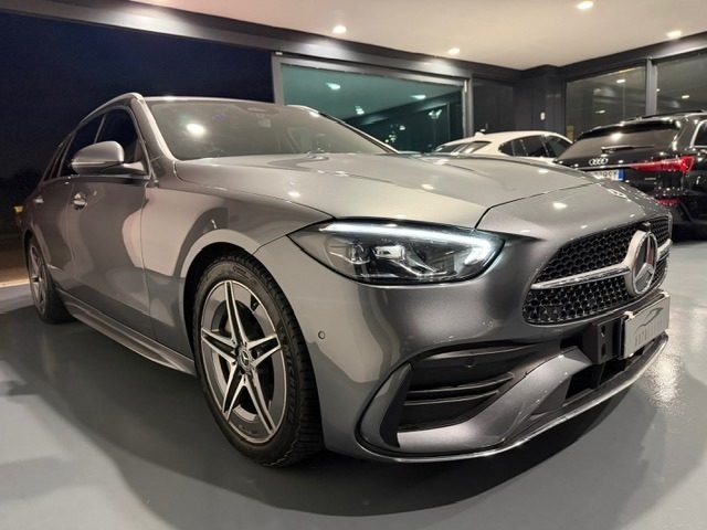 Mercedes-Benz C 300 d Mild hybrid 265CV Premium Plus AMG - foto 3 di 4