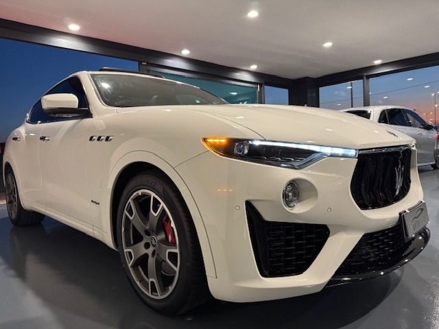 Maserati Levante V6 Diesel 275CV Q4 GranSport/TETTO/360* - foto 3 di 4