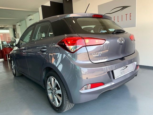 Hyundai i20 1.1 CRDi OK NEO-PAT 5 porte Go! - foto 4 di 4