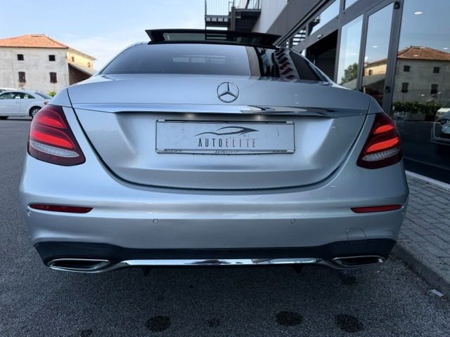 Mercedes-Benz E 220 d Premium Plus AMG*BERLINA*TETTO APRIBILE - foto 4 di 4