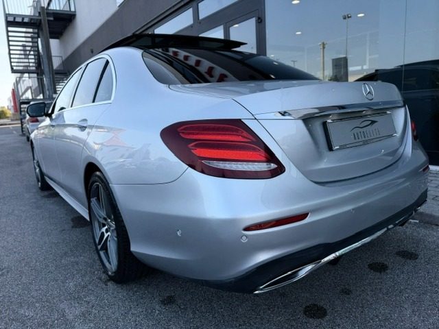 Mercedes-Benz E 220 d Premium Plus AMG*BERLINA*TETTO APRIBILE - foto 3 di 4