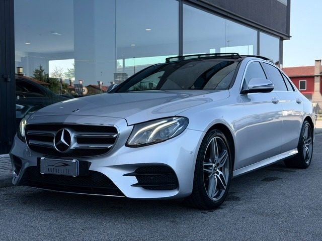 Mercedes-Benz E 220 d Premium Plus AMG*BERLINA*TETTO APRIBILE usato a SANTA MARIA DI SALA