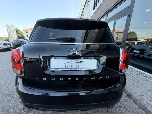 MINI Countryman 1.5 One D HYPE Countryman Automatica - foto 4 di 4