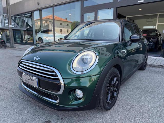 MINI Cooper D 1.5 Cooper D Boost 5 porte usato a SANTA MARIA DI SALA