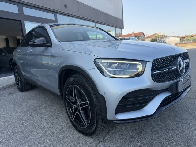Mercedes-Benz GLC 220 d 4Matic Coupé Premium Plus AMG Night Pack - foto 3 di 4