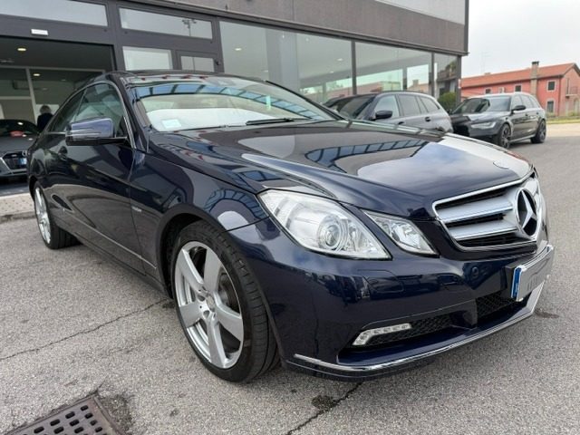 Mercedes-Benz E 350 CDI Coupé BlueEFFICIENCY Avantgarde - foto 3 di 4