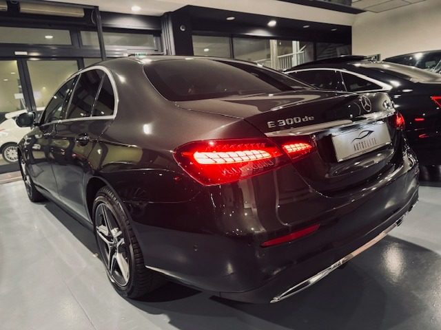Mercedes-Benz E 300 de 4Matic Berlina Premium Plus AMG - foto 4 di 4