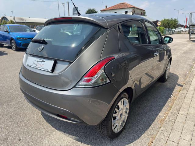 Lancia Ypsilon 1.2 69 CV 5 porte Elefantino - foto 4 di 4