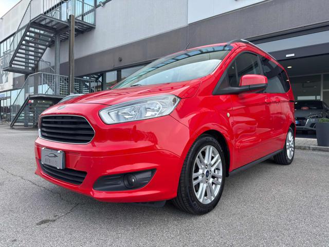 Ford Tourneo Courier 1.0 EcoBoost 100 CV Plus usato a SANTA MARIA DI SALA