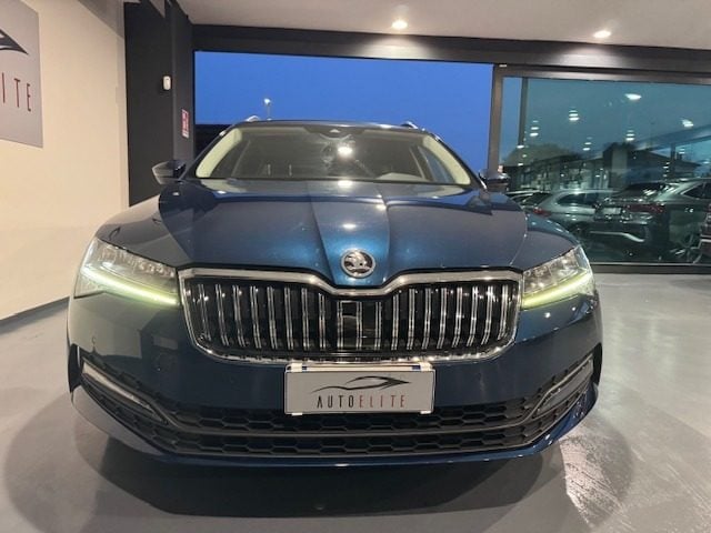 Skoda Superb 2.0 TDI EVO 150 CV SCR DSG Wagon Executive - foto 3 di 4