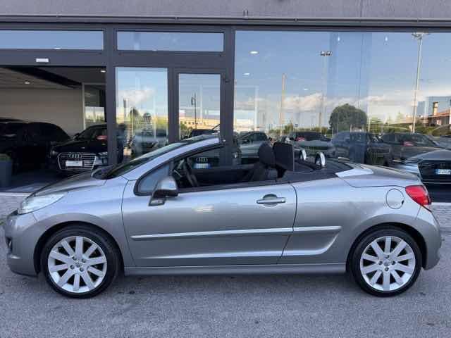 Peugeot 207 1.6 THP 156CV CC Féline - foto 3 di 4