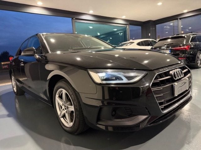 Audi A4 35 TDI 163CV MHEV BERLINA S tronic Sport - foto 4 di 4